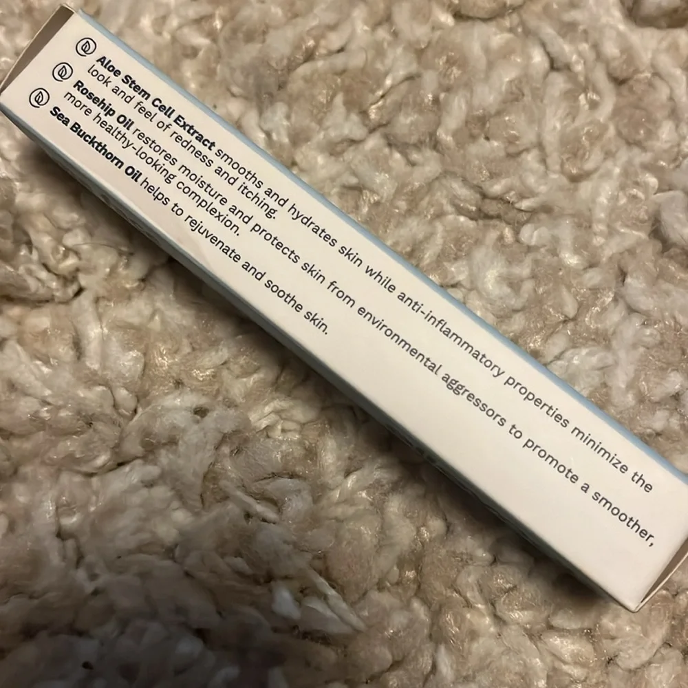 Alleyoop game face concealer in golden